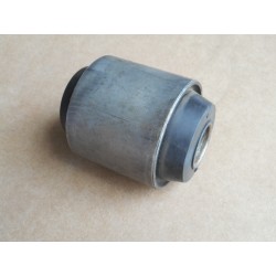 silentblok triangle arriere